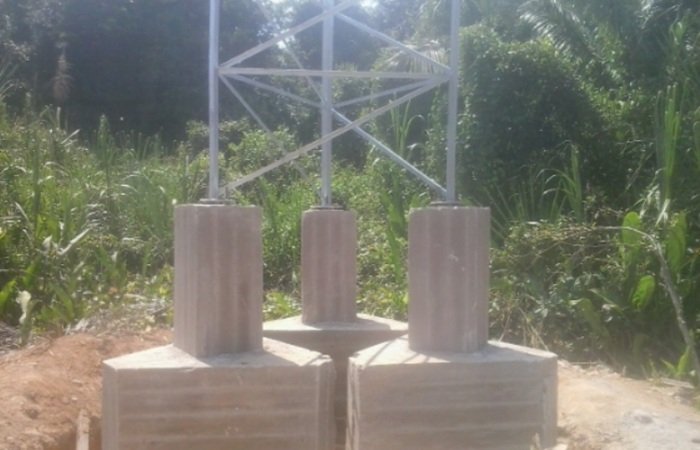 Bloco fundação de torre - linha de transmissão no município de Baião-PA